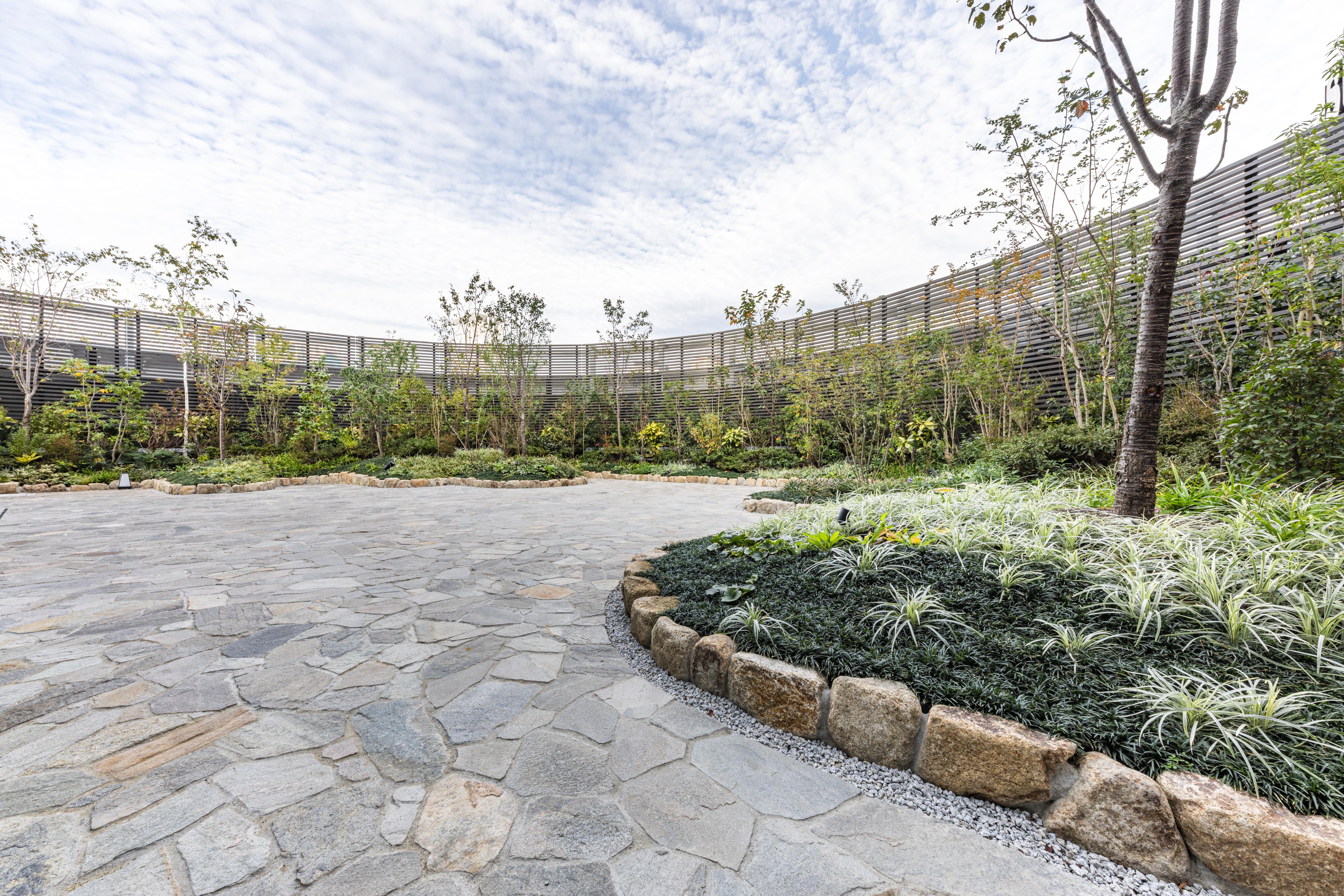 Hotel Hankyu Respire Osaka Exterior photo